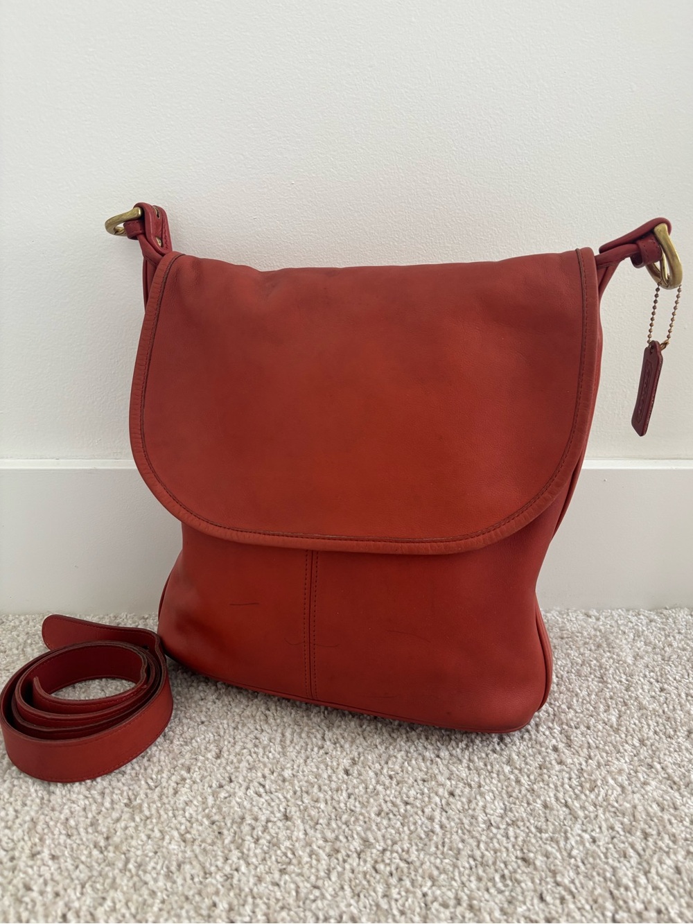 Vintage Coach Coral Whitney 4115